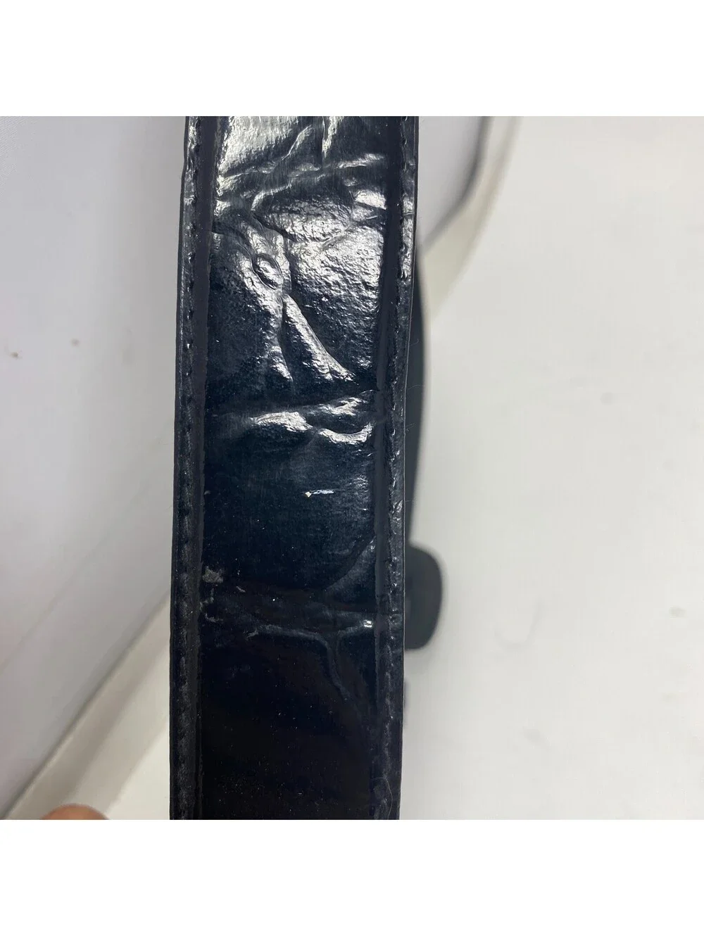 Women's Black Croc Embossed Belt Size S Self Buckle Gold Tone Bonded Leather